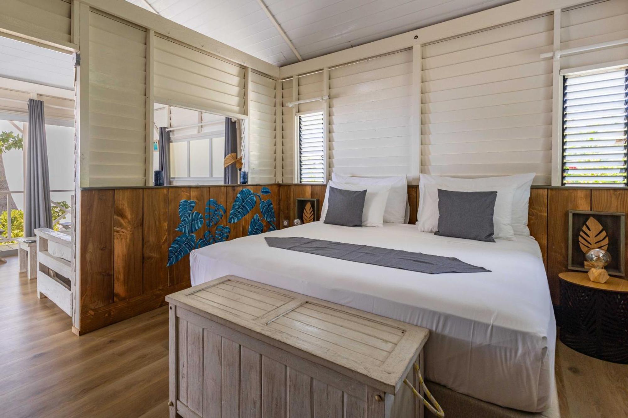 Opoa Beach Hotel Eksteriør bilde