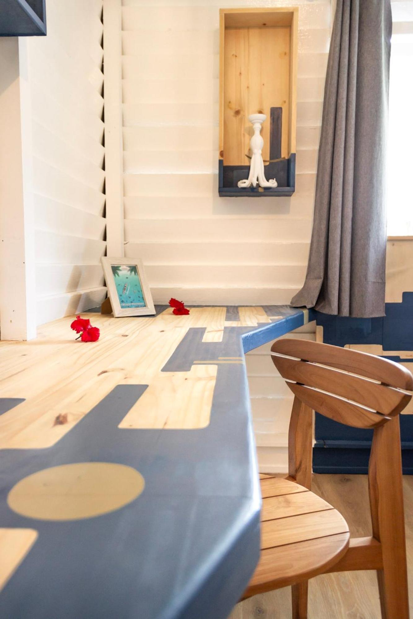 Opoa Beach Hotel Eksteriør bilde